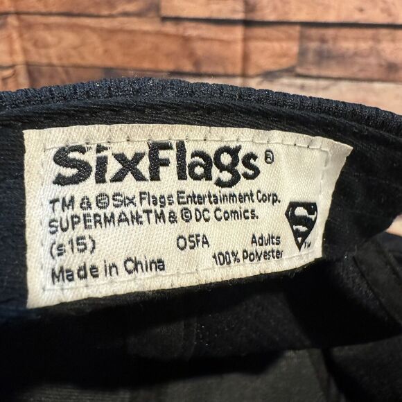 Six Flags Superman Hat Cap SnapBack Adjustable Black Blue Logo DC Comics Hero - Picture 7 of 7
